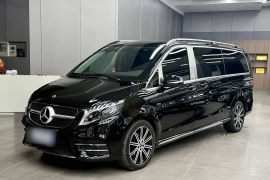 奔驰V级 2022款 V 260 L 长轴距豪华版
