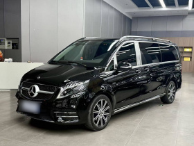 奔驰V级 2022款 V 260 L 长轴距豪华版