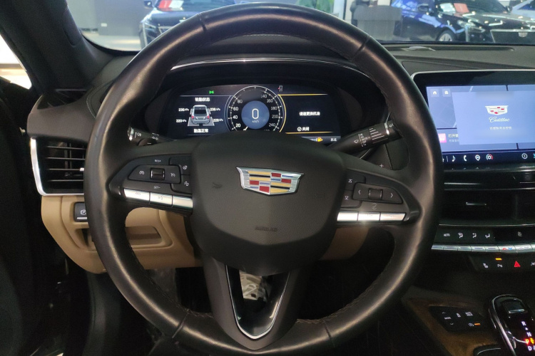 凯迪拉克CT5 2023款 28T 尊贵型中控内饰13