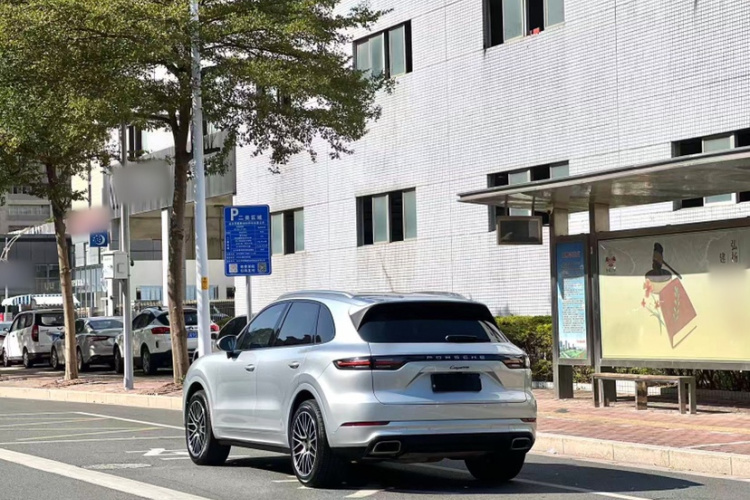 保时捷 2018款 Cayenne 3.0T车身外观6004