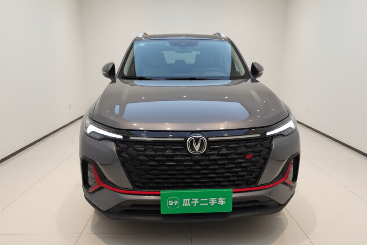 长安CS35PLUS 2021款 蓝鲸NE 1.4T DCT豪华型车身外观2