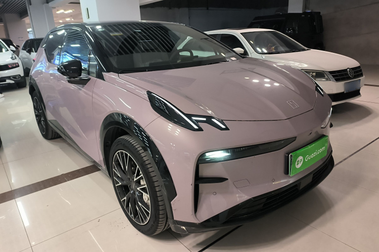 极氪X 2025款 四座后驱魔方版车身外观6002