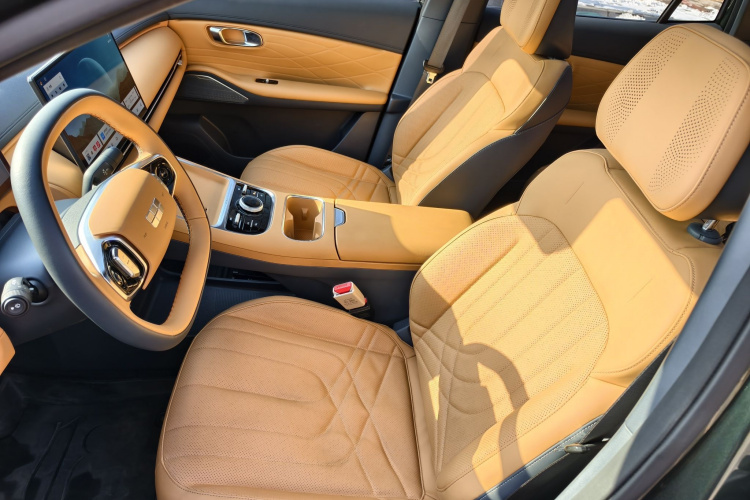 吉利银河 银河星舰7 EM-i 2025款 120km 探索+版局部细节19