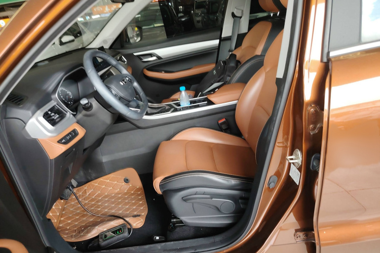 吉利汽车 远景X6 2020款 1.4T CVT尊贵型局部细节19