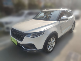 众泰T700 2017款 1.8T 双离合尊享型