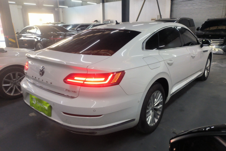 一汽-大众CC 2020款 330TSI 魅颜版 国VI车身外观7