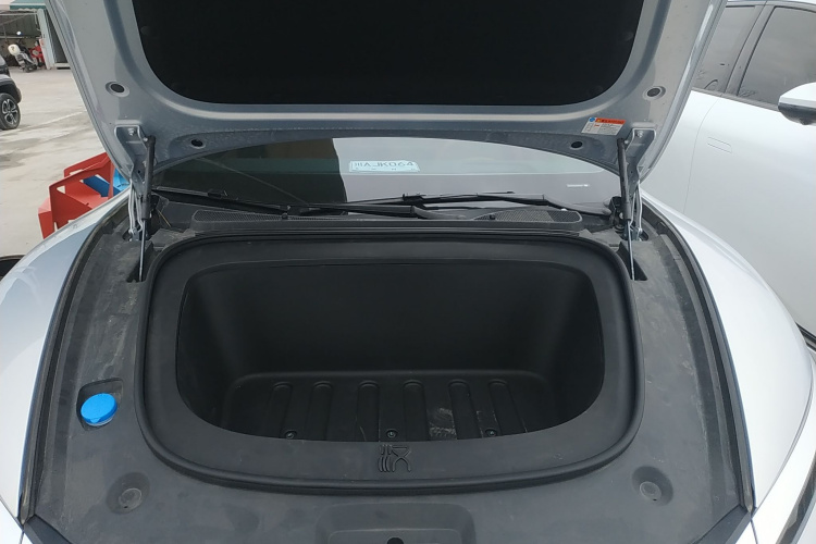 比亚迪 汉L 2025款 EV 四驱激光雷达旗舰型局部细节24