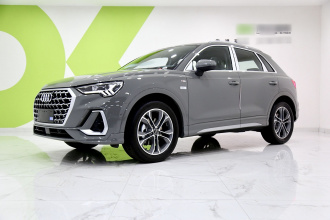 奥迪Q3 2024款 40 TFSI 时尚动感型