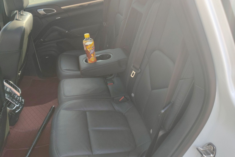 保时捷 2014款 Cayenne Platinum Edition 3.0T中控内饰21