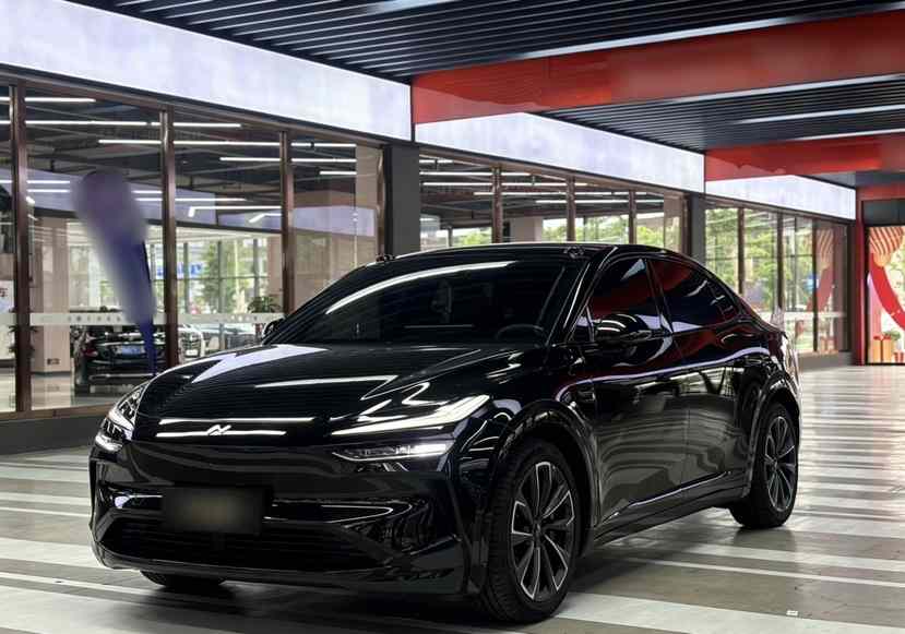 乐道L60 2025款 60kWh 后驱版(1)