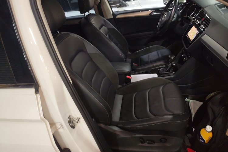 大众 途观L 2021款 330TSI 自动两驱智享版局部细节41