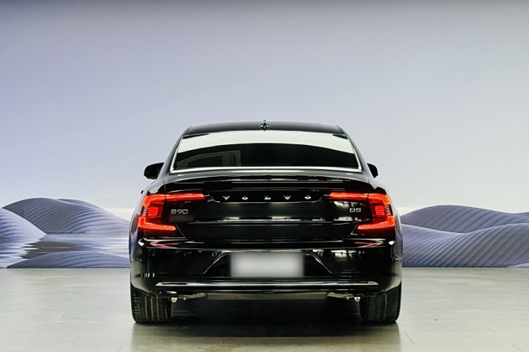 沃尔沃S90 2025款 B5 智雅豪华版车身外观6003