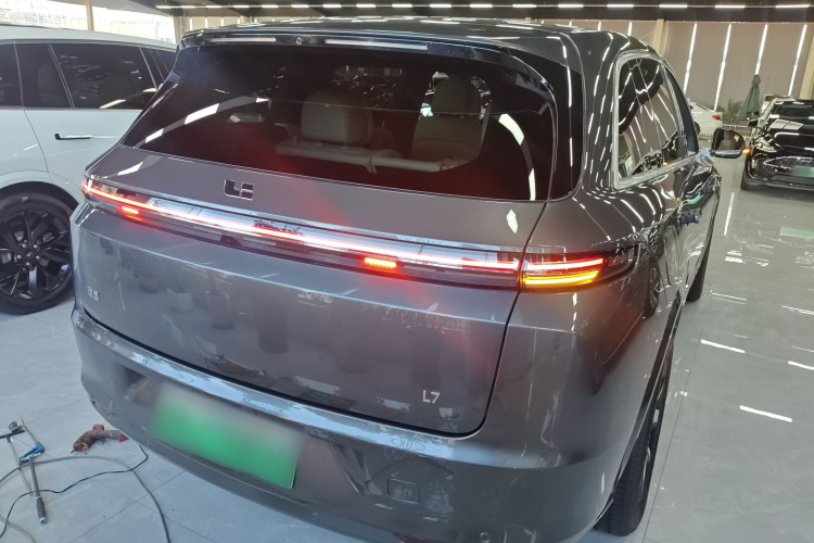 理想汽车 理想L7 2023款 Pro车身外观6