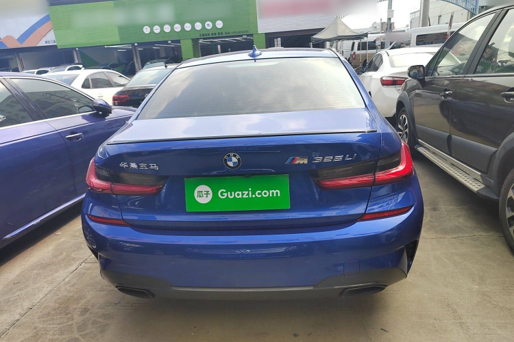 宝马3系 2020款 改款 325Li M运动曜夜套装车身外观6