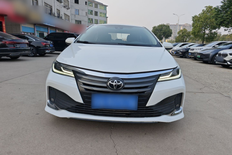 丰田 亚洲狮 2021款 2.0L 豪华版车身外观2