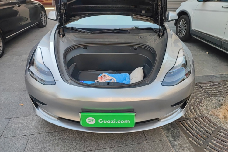 特斯拉 Model 3 2022款 后轮驱动版局部细节24