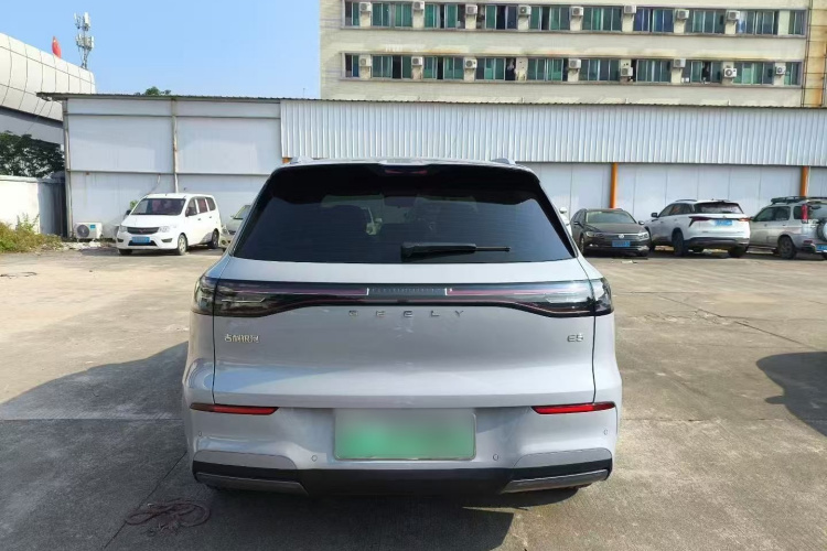 吉利银河 银河E5 2024款 530km 星舰版车身外观6004