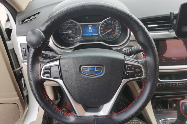 吉利汽车 帝豪 2017款 三厢百万款 1.5L CVT豪华型局部细节13