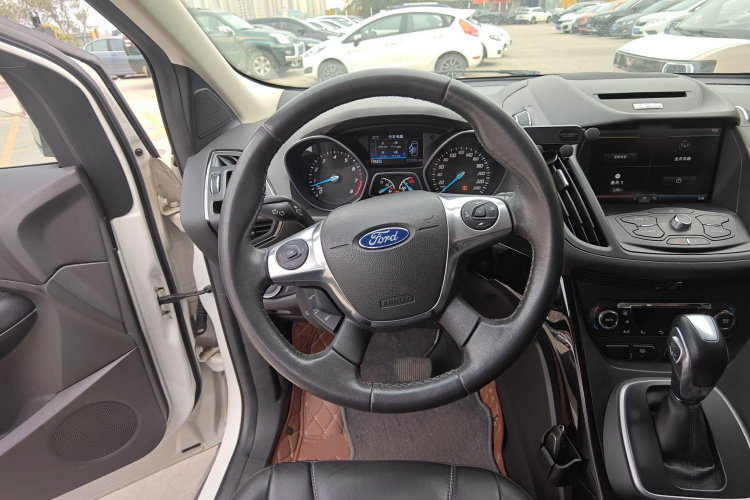 福特 翼虎 2015款 2.0L GTDi 四驱运动型中控内饰13