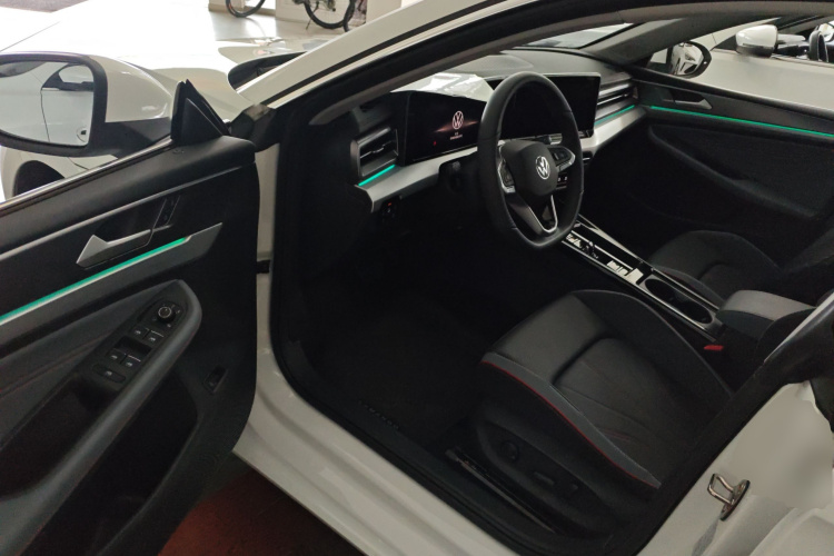 大众 2025款 凌渡L 280TSI DSG酷辣版中控内饰20