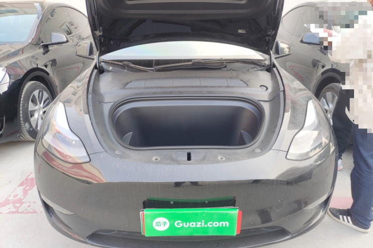 特斯拉 Model Y 2022款 长续航全轮驱动版局部细节24