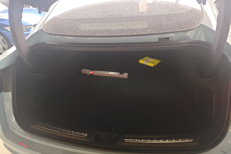 鸿蒙智行 智界S7 2024款 Max+机舱底盘23