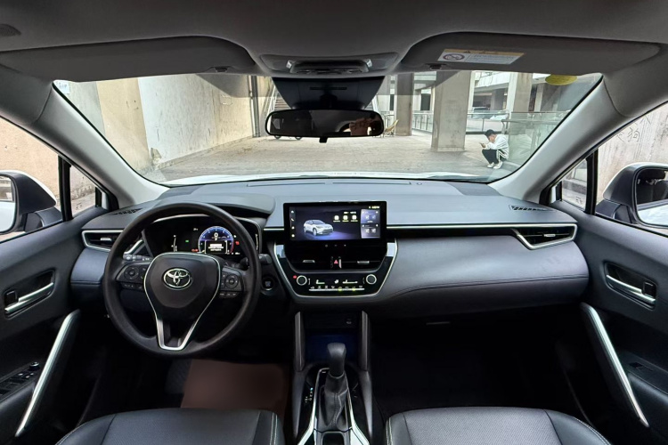 丰田 锋兰达 2023款 2.0L CVT豪华版局部细节18