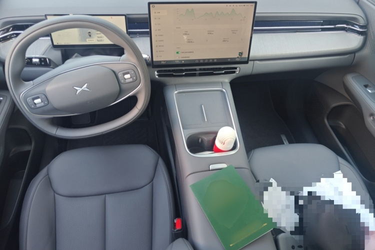 小鹏G6 2025款 625 长续航 Max 科技版中控内饰12