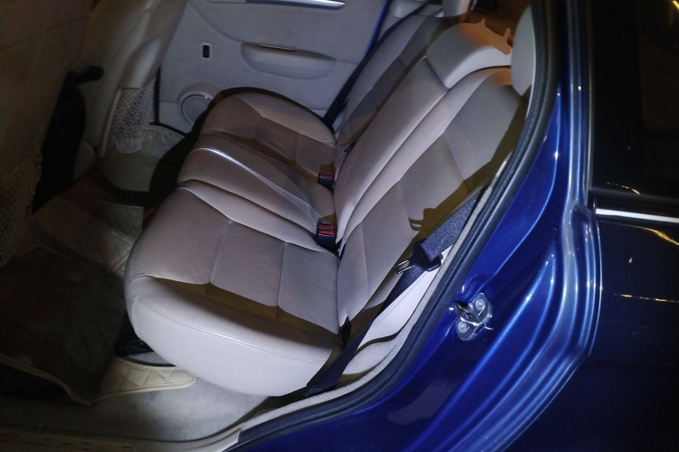 奔驰B级 2009款 B 200 动感型中控内饰21