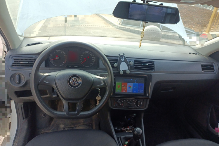 大众 桑塔纳 2016款 1.4L 手动风尚版中控内饰7002