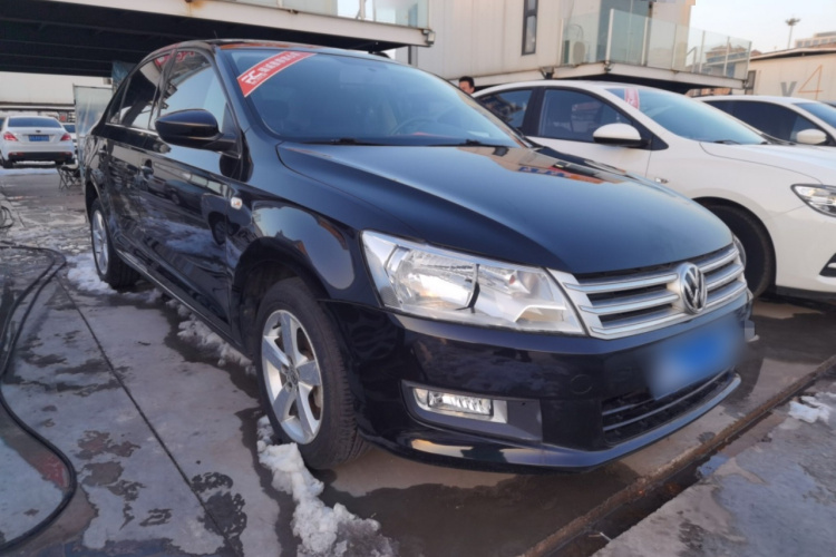 大众 桑塔纳 2015款 1.6L 自动舒适版车身外观3