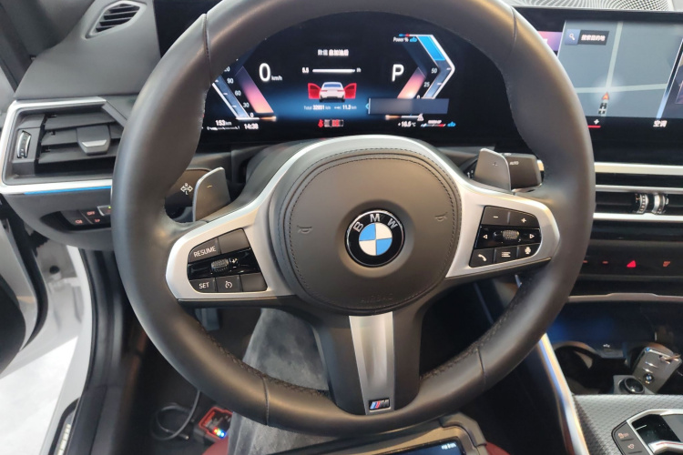 宝马3系 2023款 325i M运动曜夜套装中控内饰13