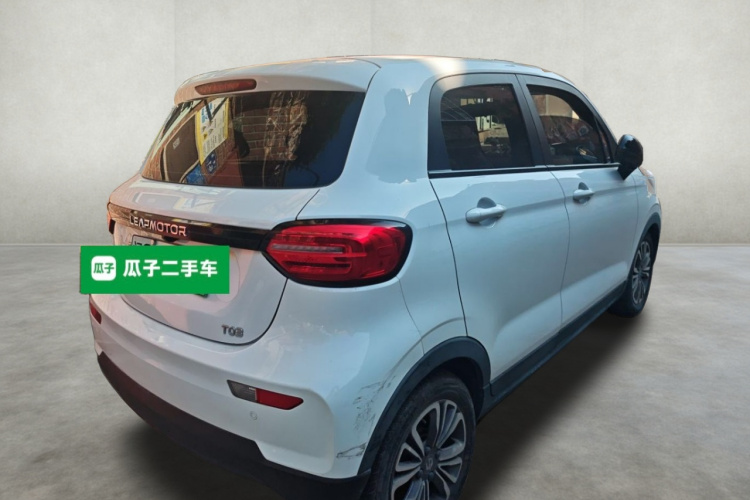 零跑汽车 零跑T03 2020款 400轻享版车身外观7