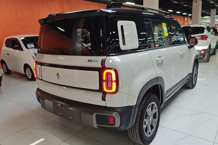 宝骏悦也Plus 2026款 301km旗舰版车身外观7