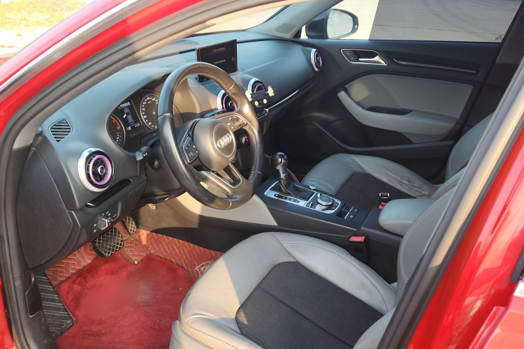 奥迪A3 2017款 Sportback 35 TFSI 时尚型车身外观6002