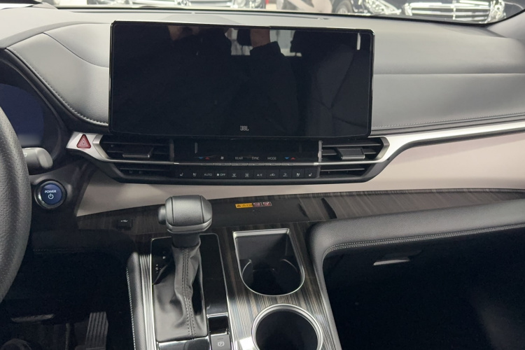 丰田 格瑞维亚 2023款 2.5L混动 旗舰VIP版局部细节16