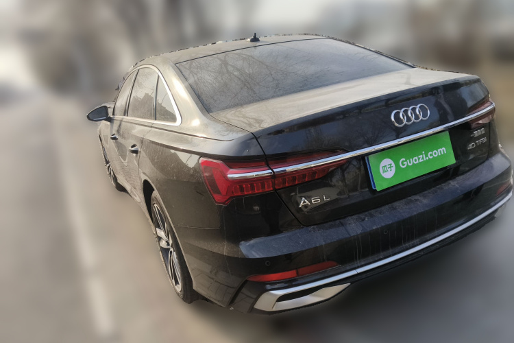 奥迪A6L 2024款 40 TFSI 豪华动感型车身外观6003