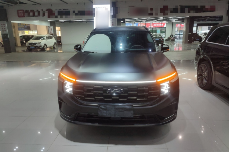 福特 2023款 锐界L 2.0T EcoBoost E混动四驱七座至尊型车身外观2