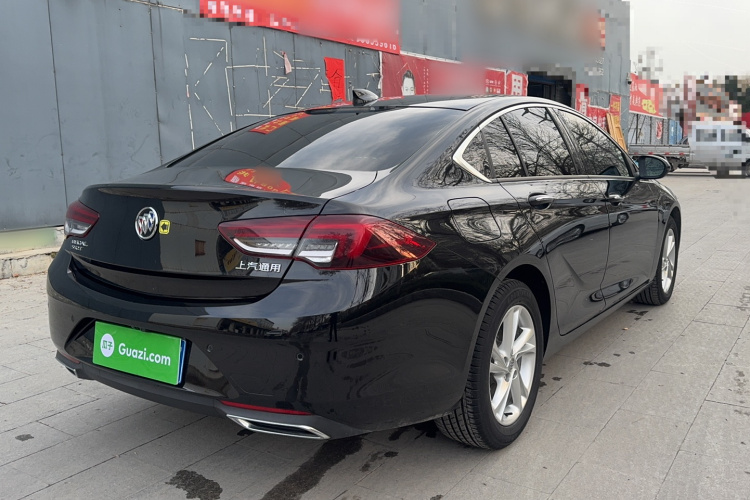 别克 君威 2023款 552T 智享型车身外观6004