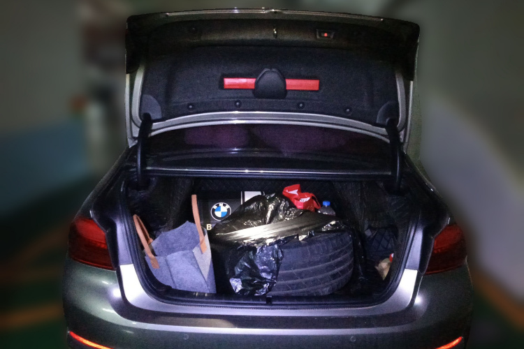 宝马5系 2018款 528Li 上市特别版局部细节23