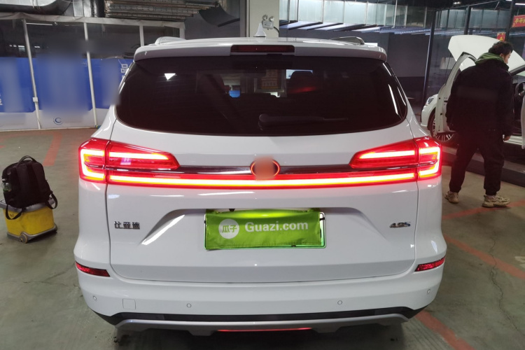 比亚迪 宋新能源 2019款 宋DM 1.5TID 智联锐动型车身外观6004