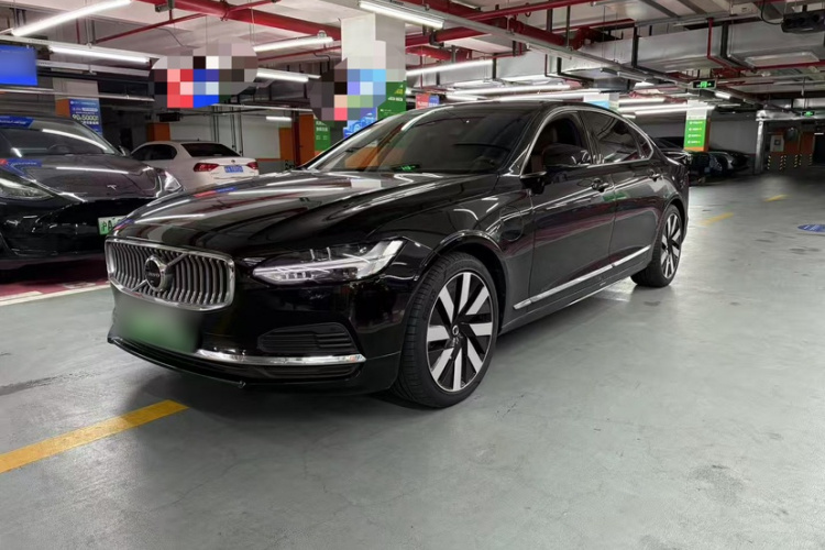 沃尔沃S90新能源 2024款 插电式混动 四驱长续航智雅豪华版车身外观1