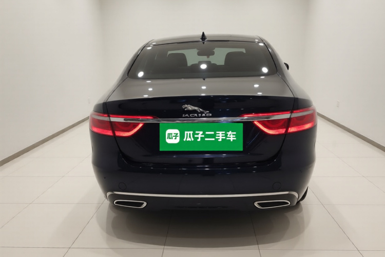 捷豹XFL 2018款 XFL 2.0T 200PS 风华版车身外观6