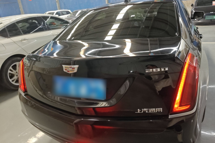 凯迪拉克CT6 2017款 28T 领先型车身外观6