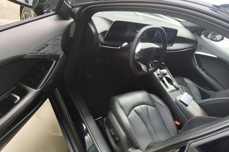 名爵 MG7 2023款 1.5T DCT至美优雅版中控内饰7003