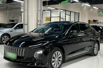 红旗E-QM5 2023款 620km PLUS