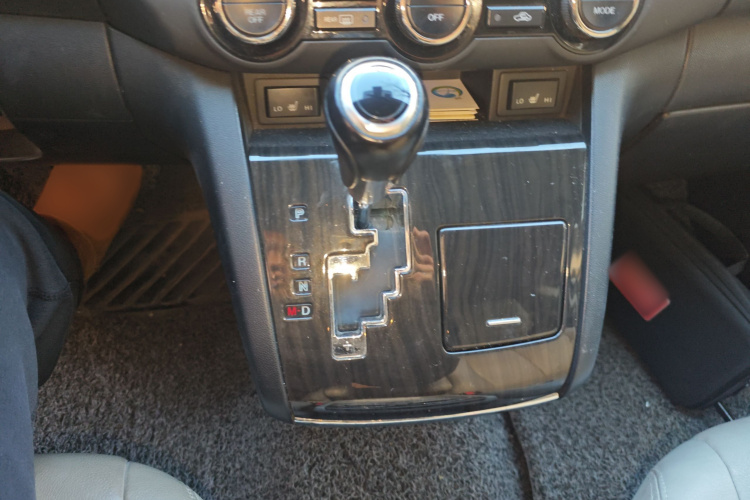 马自达8 2015款 2.5L 至尊版局部细节18