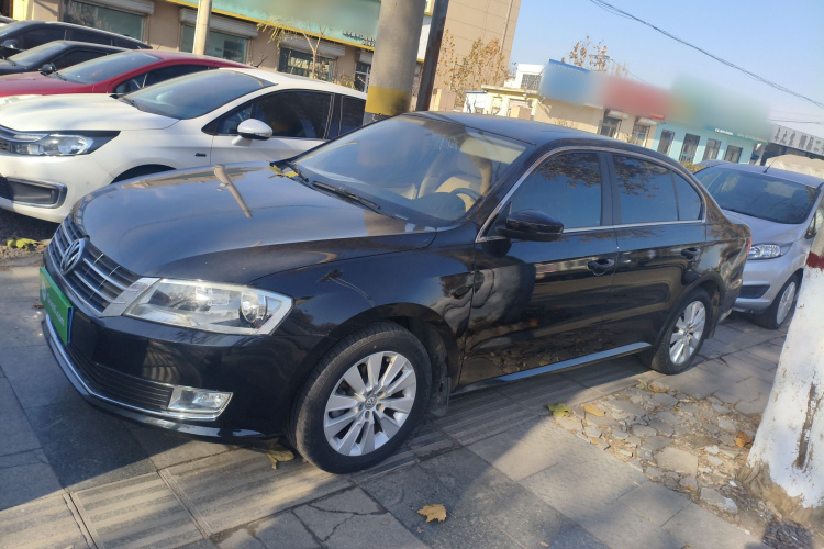 大众 朗逸 2013款 改款经典 1.6L 自动舒适版车身外观4