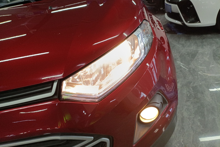 福特 翼搏 2013款 1.5L 自动风尚型局部细节36