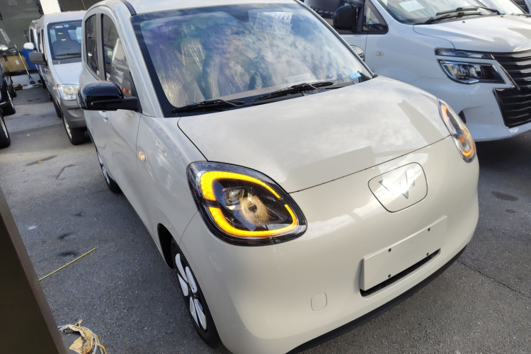 五菱汽车 宏光MINIEV 2025款 四门版 进阶款车身外观3